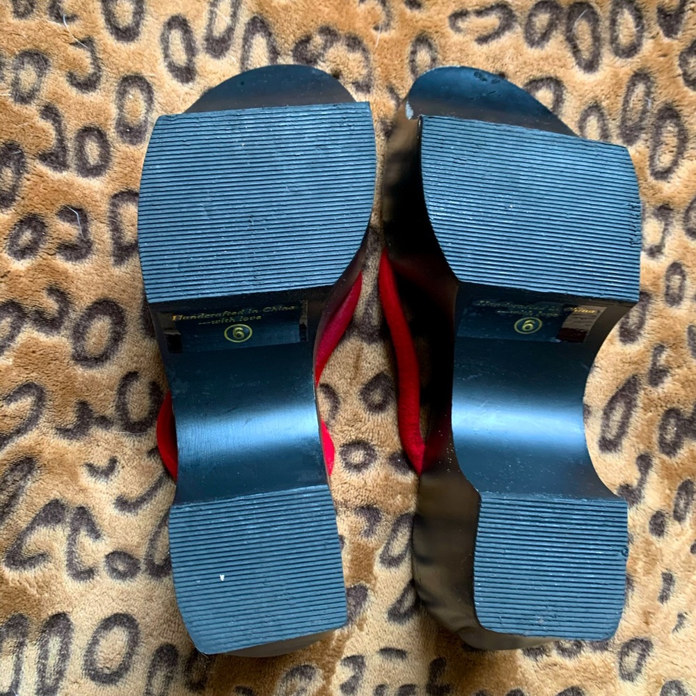Handcrafted suede and wood platform sandals 6 - Picture 2 of 5